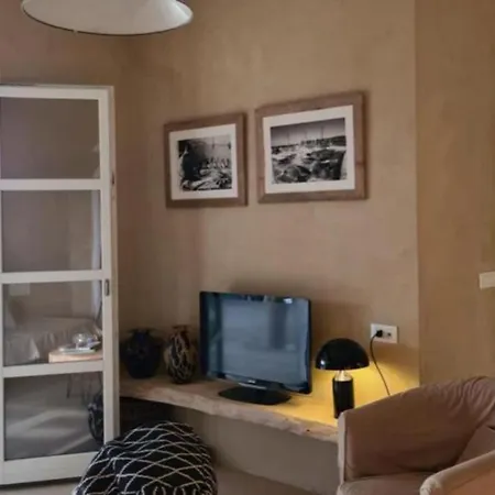 Elicriso Piano Terra Appartement *